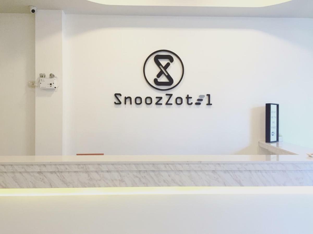 Snoozzotel Pattaya Dış mekan fotoğraf