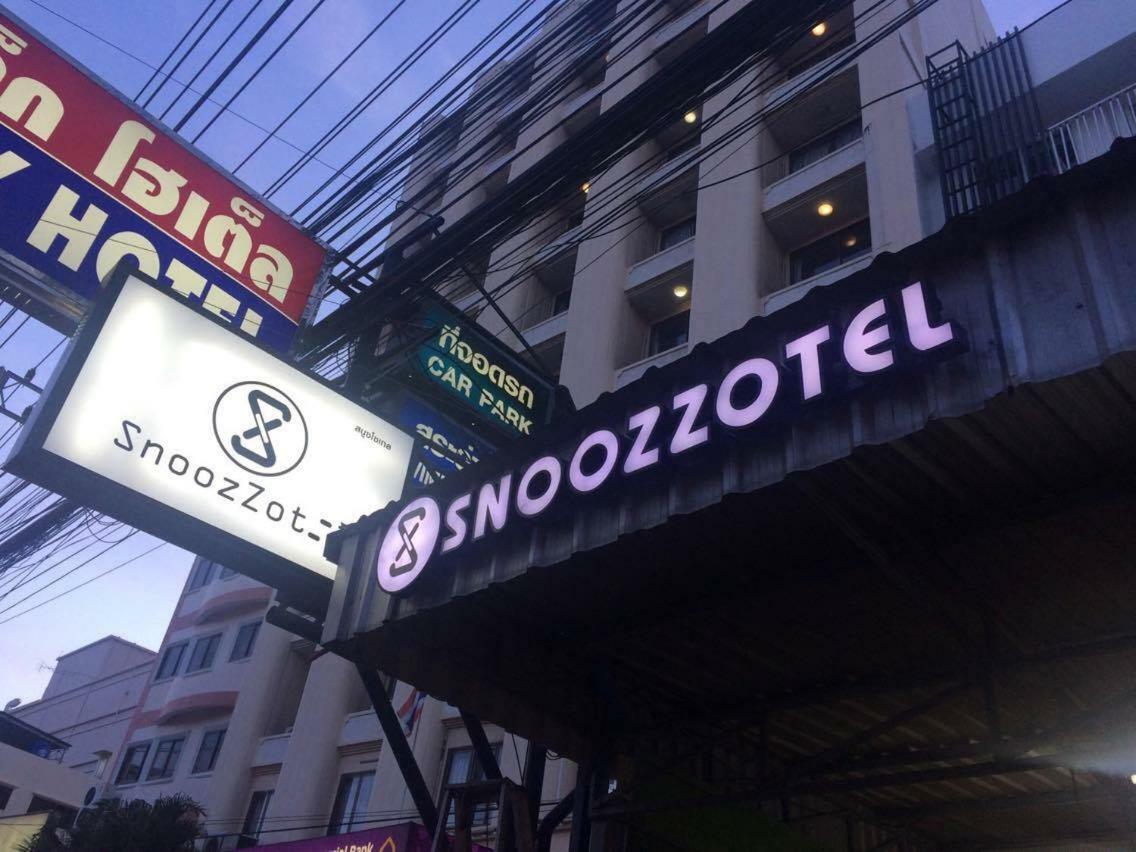 Snoozzotel Pattaya Dış mekan fotoğraf